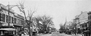 Main Street, Flushing Neighborhood, en 1920. Imagen procedente de Wikipedia.