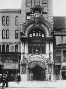 New Amsterdam Theatre hacia 1907. Imagen procedente de Digital Culture of Metropolitan New York.