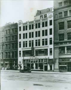 Uno de los restaurantes de la cadena a principios del siglo XX. Imagen procedente de Digital Culture of Metropolitan New York.