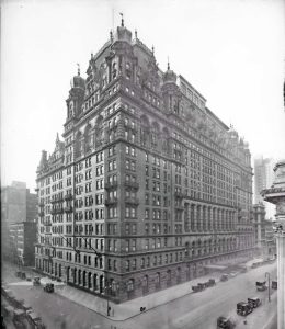 Waldorf Hotel en 1920. Imagen procedente de Digital Culture of Metropolitan New York.