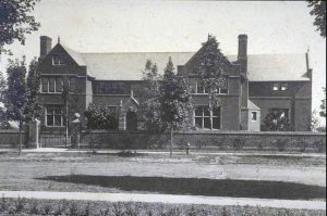 Ivy Club en 1899. Imagen procedente de Princeton University Archives.