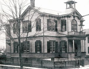 Edificio en Witherspoon Street a principios del siglo XX. Fuente desconocida.